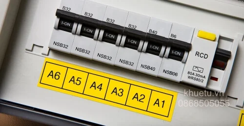 Strong-Adhesive-Tape-1-.jpg