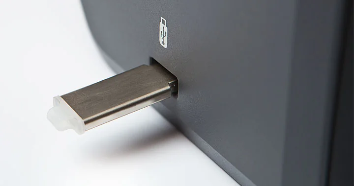 usb_stick.jpg