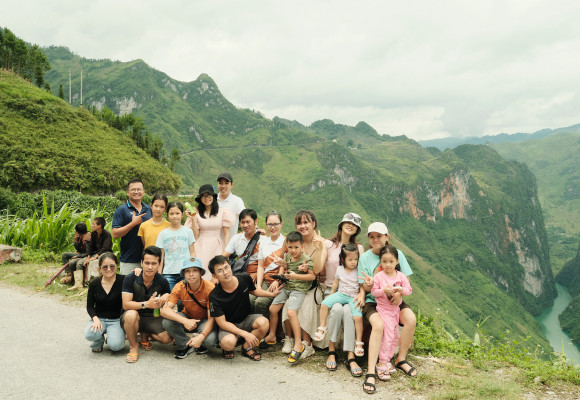 KHUÊ TÚ Company Trip 2022: Hà Giang - Đồng Văn - Sông Nho Quế