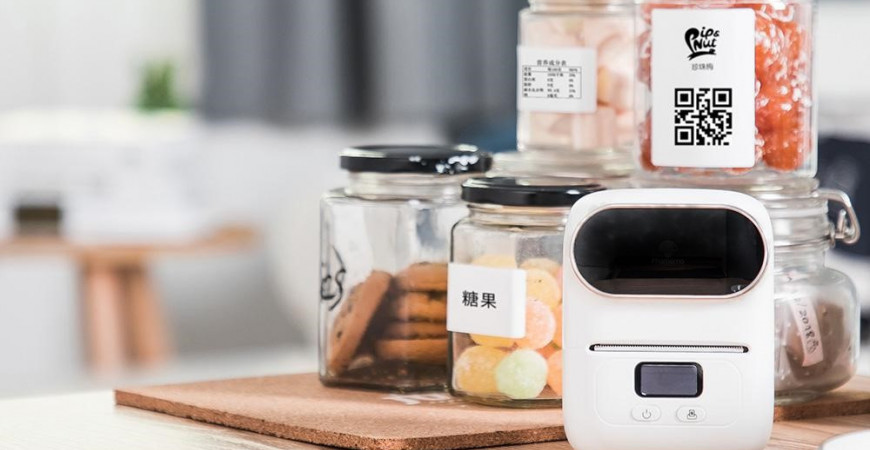 In tem dán hộp nhựa, chai lọ, in tem dán bao bì sản phẩm với máy in nhãn di dộng M110/M200