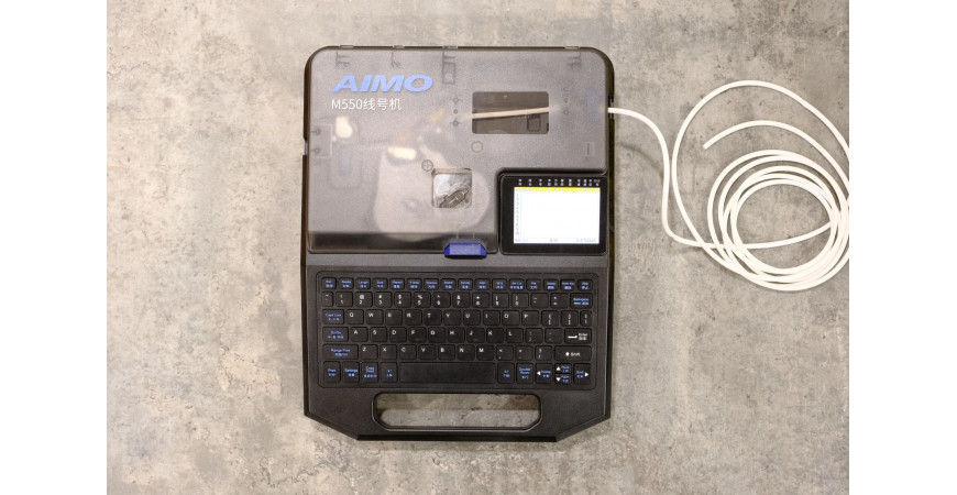 AIMO M550A - Máy in ống tối ưu cho việc đánh dấu, phân loại và nhận diện cáp điện, cáp mạng